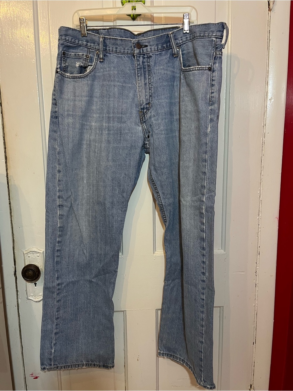 Levi's 569 Light Blue Bootcut Men's Jeans 38 x 32 distressed